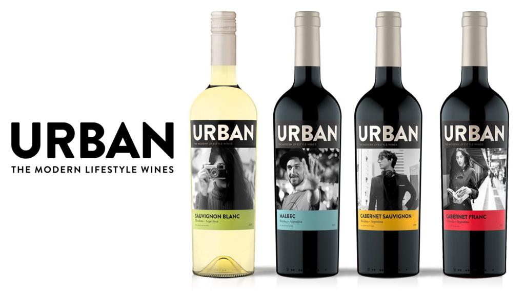 Urban wine tasting led by Vito Donatiello